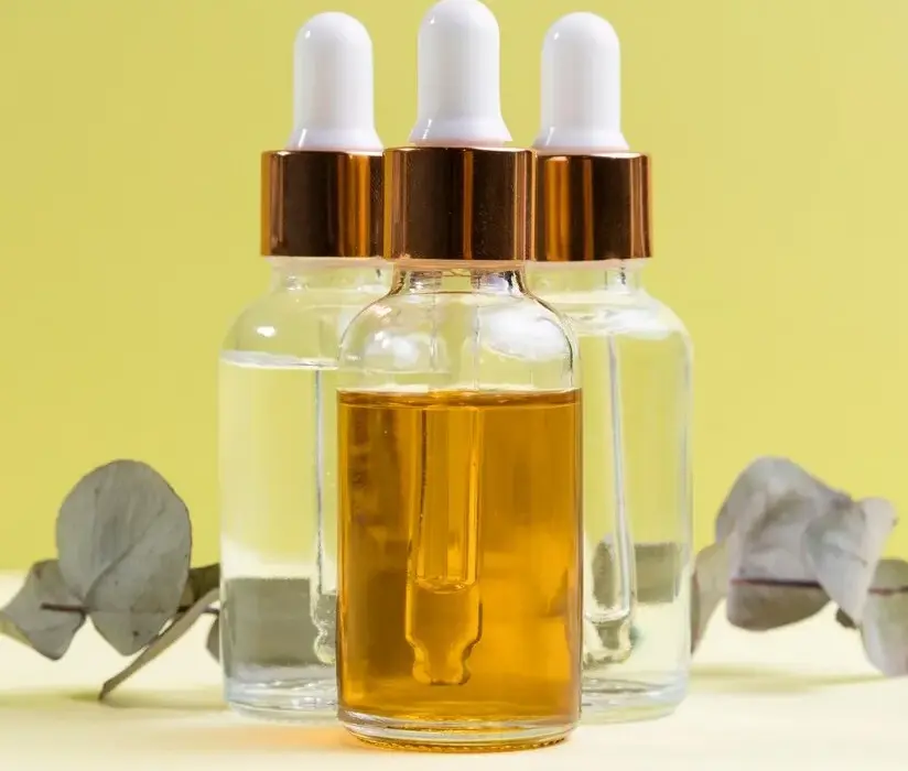 Retinol czy kwas hialuronowy – który składnik naprawdę działa lepiej?