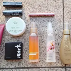 Zestaw do stylizacji brwi Avon – perfekcyjne brwi w kilka chwil