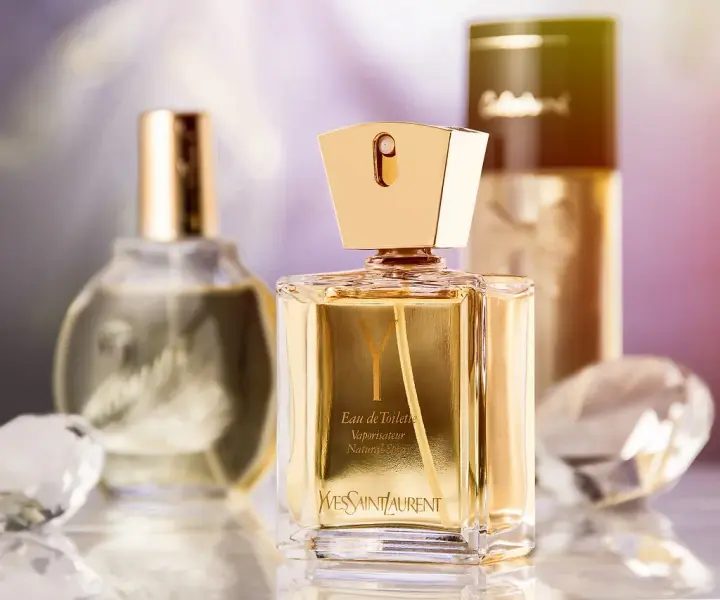 Gdzie wyrzucić butelkę po perfumach? Oto co musisz wiedzieć